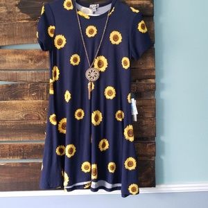 Beautiful Sunflower Dress! 🌻🌻